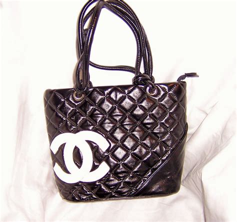 white chanel purse with black c